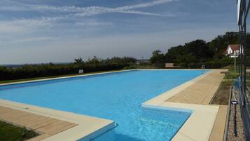 Piscina interna, piscina aquecida