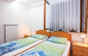 1 Schlafzimmer, Reisekinderbett, WLAN, Bettwäsche