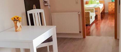 1 dormitorio, wifi, ropa de cama