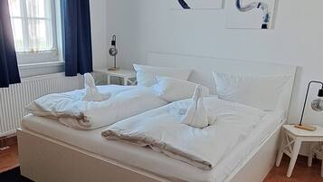 2 Schlafzimmer, Reisekinderbett, WLAN