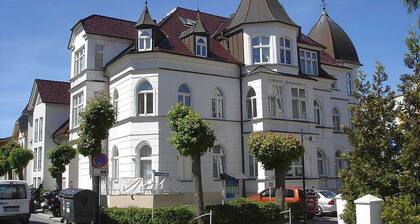 Ahlbeck, Schloss Hohenzollern - Fewo Schlosszimmerchen - WG 25 - Ahlbeck,