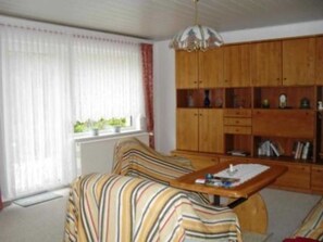 Interior - FeWo - House in a quiet idyllic location (Reimershagen)