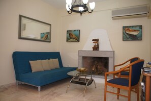 Villa, Private Pool | Living room