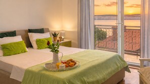 3 dormitorios, wifi gratis, ropa de cama