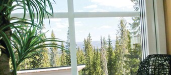 Lovely home in Sörsjön with sauna