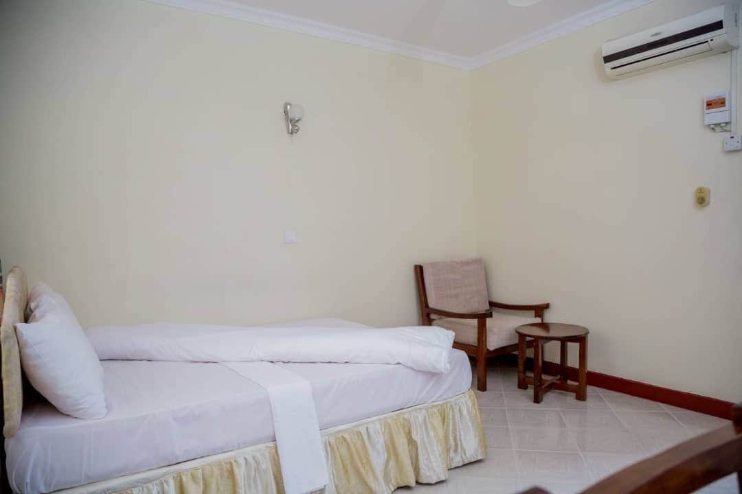 1 bedroom, minibar, desk, iron/ironing board