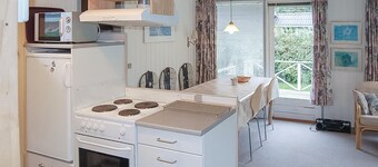 2 bedroom nice home in Hejls