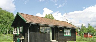 Cozy home in Lakene with house sea view