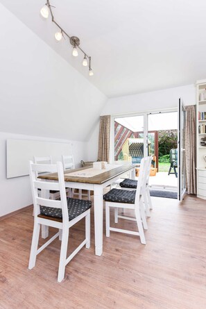 Unclassified image, 3 of 32, button - Holiday house Windspiel - Ferienhaus Windspiel (Neuharlingersiel)