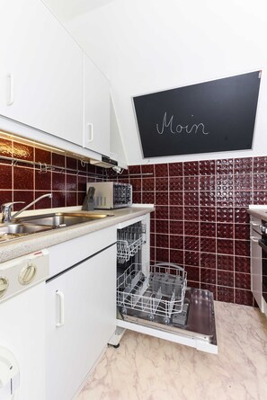 Fridge, microwave, oven, dishwasher