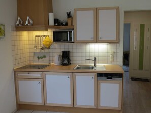 Fridge, microwave, dishwasher, highchair