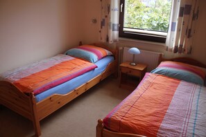 Unclassified image, 4 of 10, button