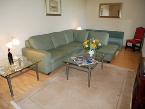 Imagen sin descripción, 3 de 19, botón