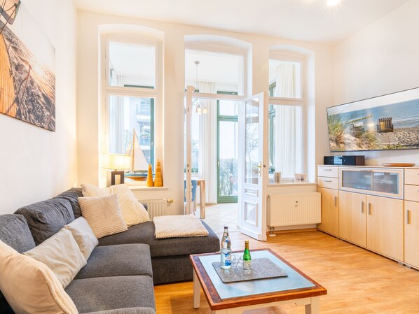 Imagen sin descripción, 1 de 12, botón