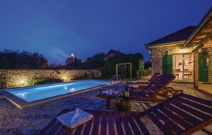 Pool - Awesome home in Necven (Necven)