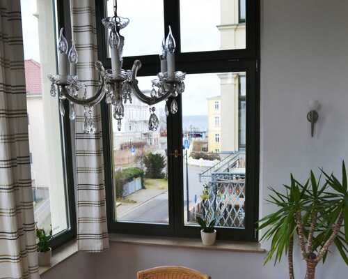 3-room apartment on the first OG. - Then, Villa "Goodewind" app. 5