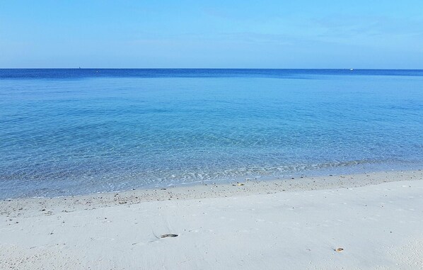 Beach - Beautiful home in Clohars Carnoet (Clohars Carnoet)