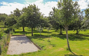Property grounds - Beautiful home in Clohars Carnoet (Clohars Carnoet)
