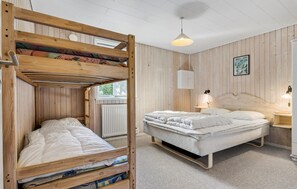 3 Schlafzimmer, Reisekinderbett, kostenloses WLAN