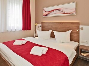 Unclassified image, 3 of 32, button - App. 4 / Nr. 4 - Dune House Aurell - directly on the Baltic Sea beach (Heringsdorf)