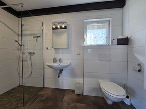 Unclassified image, 5 of 14, button - Vacation Apartment Seenland - Vacation Apartments "Am alten Backhaus" (Senftenberg)