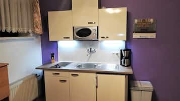 Fridge, microwave, coffee/tea maker