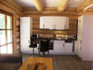 Køleskab, mikrobølgeovn, ovn, opvaskemaskine