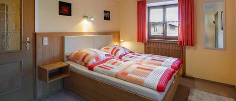 1 habitación y caja de seguridad en la habitación