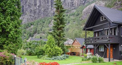 3 bedroom lovely home in Fjæra