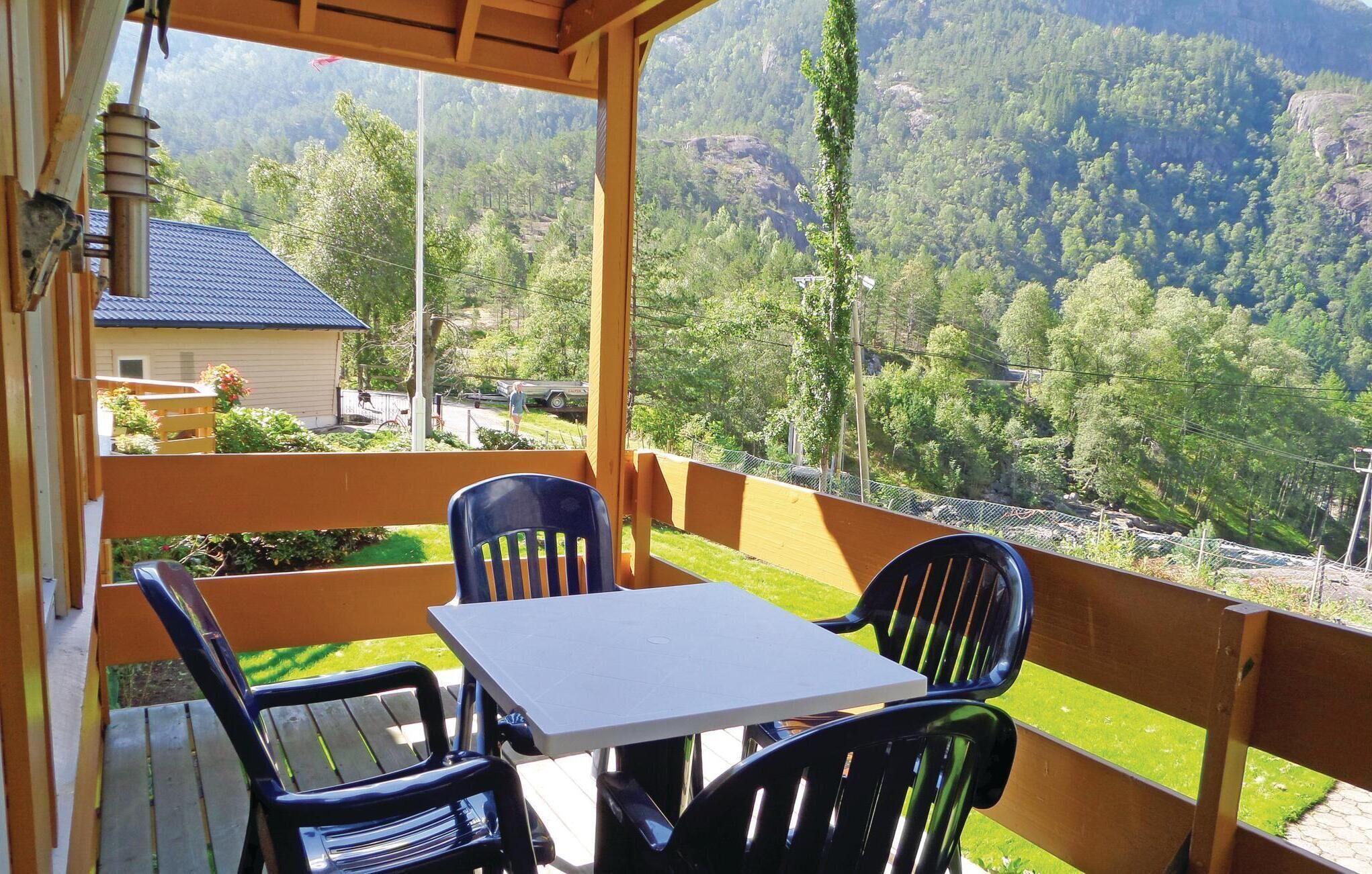 屋外ダイニングエリア