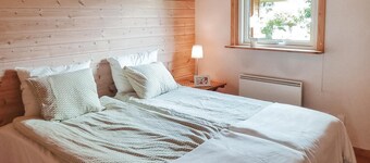 Beautiful home in Væggerløse with WiFi