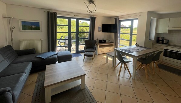 Imagen sin descripción, 1 de 15, botón