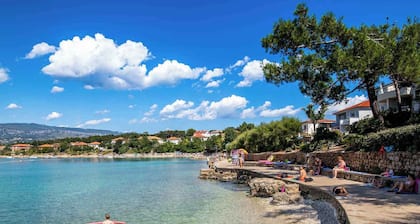 Maison de vacances avec terrasse et air conditionné