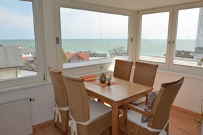 Immagine non classificata, 2 di 18, pulsante