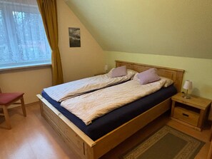 2 chambres, lit parapluie, Wi-Fi, draps fournis
