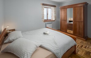 4 Schlafzimmer, kostenloses WLAN, Bettwäsche