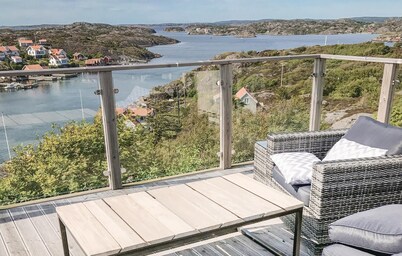 Beautiful home in Kyrkesund with sauna