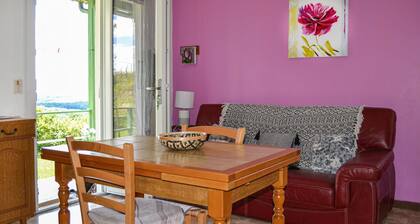 Hermosa casa en St. Bressou con cocina