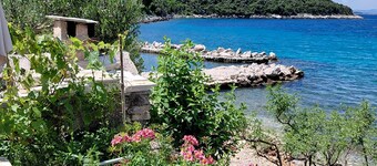 Lovely home in Korcula with kitchen