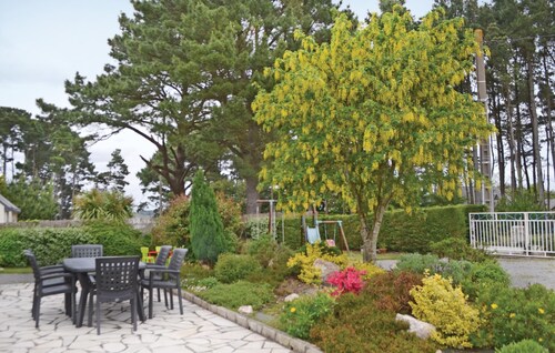 6 bedroom stunning home in Pénestin