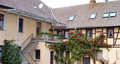 große Fewo 1 - Ferienwohng. u. Zimmer Goldschmidt