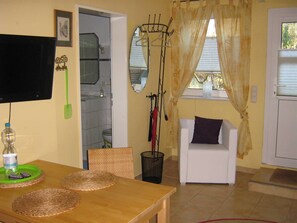 Unclassified image, 2 of 16, button