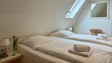 1 chambre, lit parapluie, Wi-Fi, draps fournis