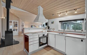 Kühlschrank, Herdplatte, Geschirrspüler