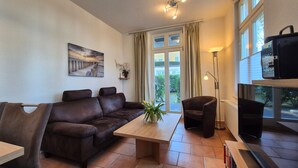 Living area - Apartment 3, ground floor, 3 rooms, Zinnowitz - Haus Rubert apartments near the beach (Zinnowitz)