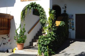 Property grounds - Apartment Ursula - Apartment 1 (Grins)