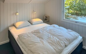 3 bedrooms, free WiFi - Amazing home in ålbæk with WiFi (Ålbæk)