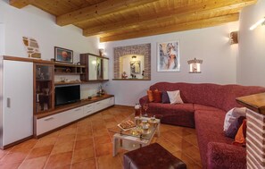 Télévision, baby-foot