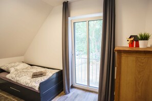 2 slaapkamers, reisbedje, wifi, beddengoed
