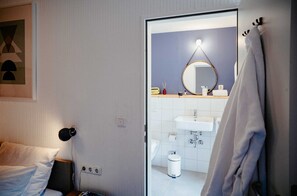 Nicht klassifiziertes Bild, 2 von 32, Schaltfläche